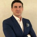 Основатель микро-студий у дома Александр Пислегин